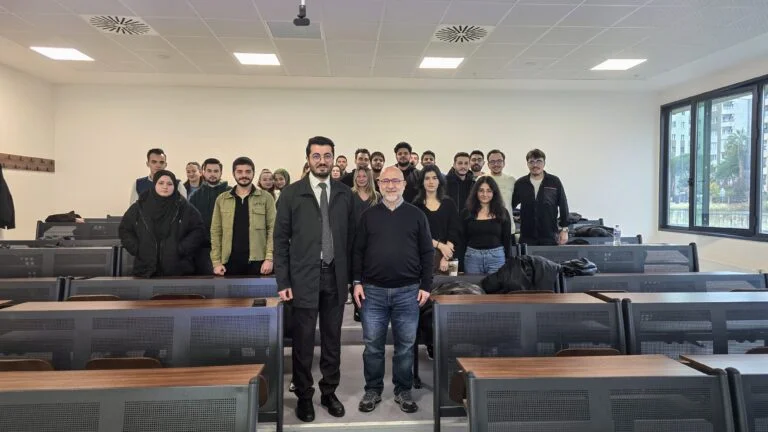 Medeniyet Teknopark Genel Müdürü Sayın Ali Ramazan Tak ile Geleceğin Liderlerinin İlham Verici Buluşması!